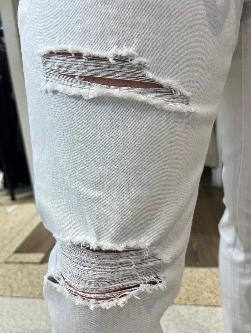 Jogger Blanco Roto