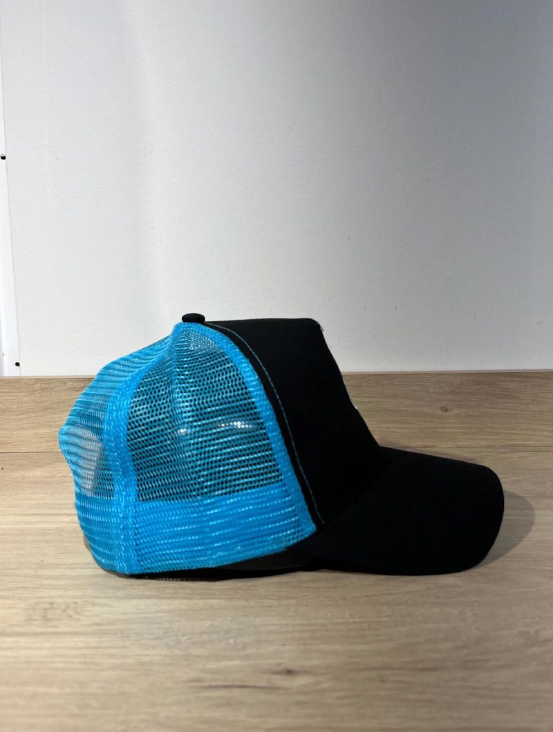 Gorra Etichetta Azul claro