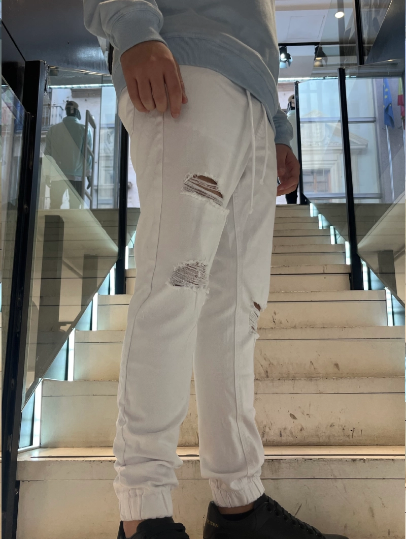 Jogger Blanco Roto