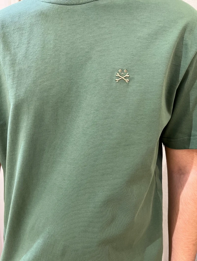CAMISETA SOULS & BONES VERDE ESPALDA