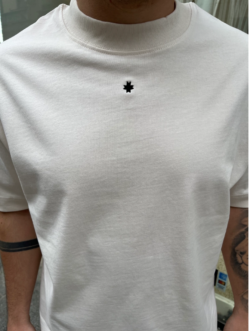 CAMISETA NORTH LA AMERICAN FIT BEIGE