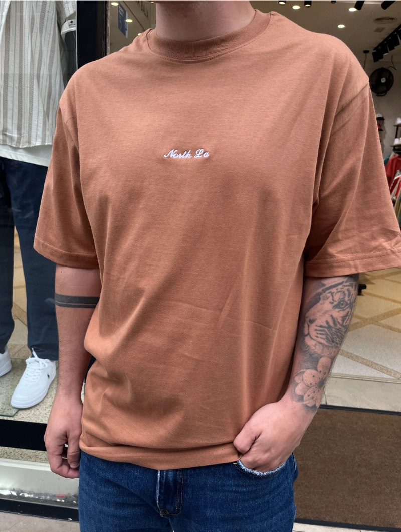 CAMISETA OVER NORTH LA NARANJA