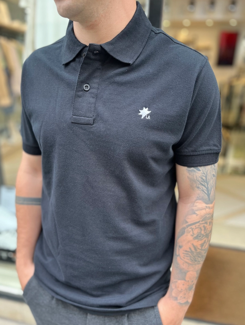 POLO NORTH LA Negro LOGO