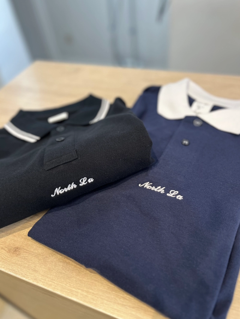 POLO NORTH LA MARINO y BLANCO