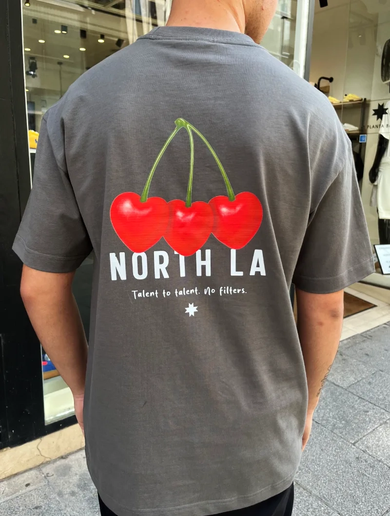 Camiseta NORTH CEREZAS OVER Gris
