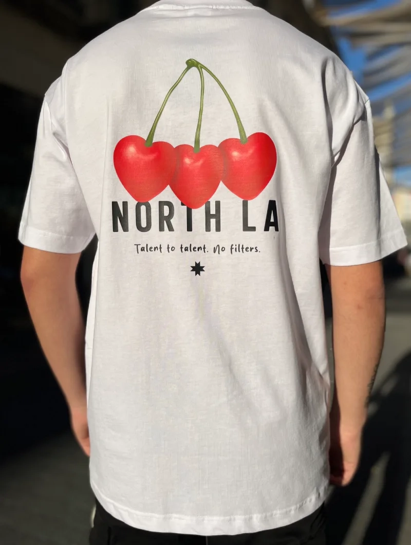 Camiseta NORTH CEREZAS OVER Blanca