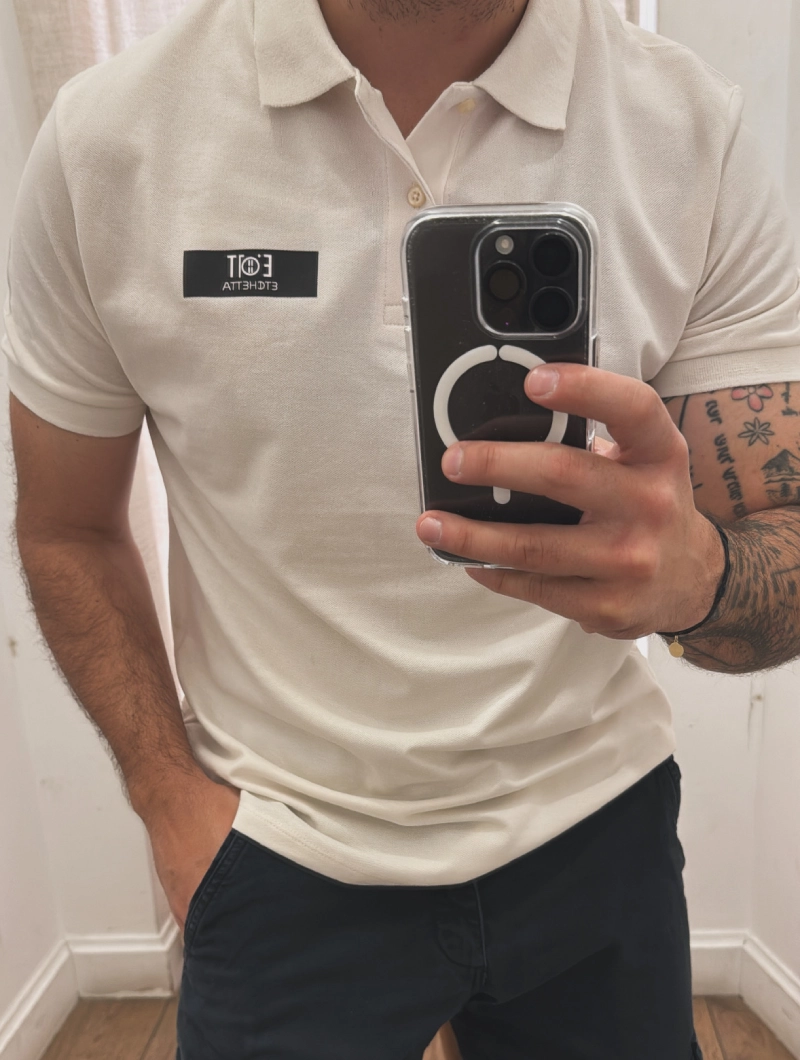 POLO ETICHETTA Regular Crema