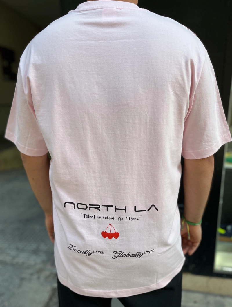Camiseta NORTH CEREZAS PEQUEÑAS OVER Rosa