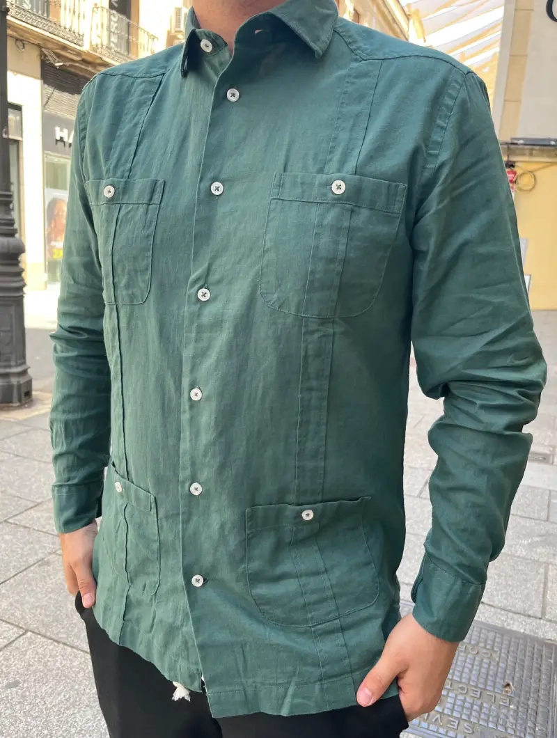 Camisa Guayabera Verde Oscuro