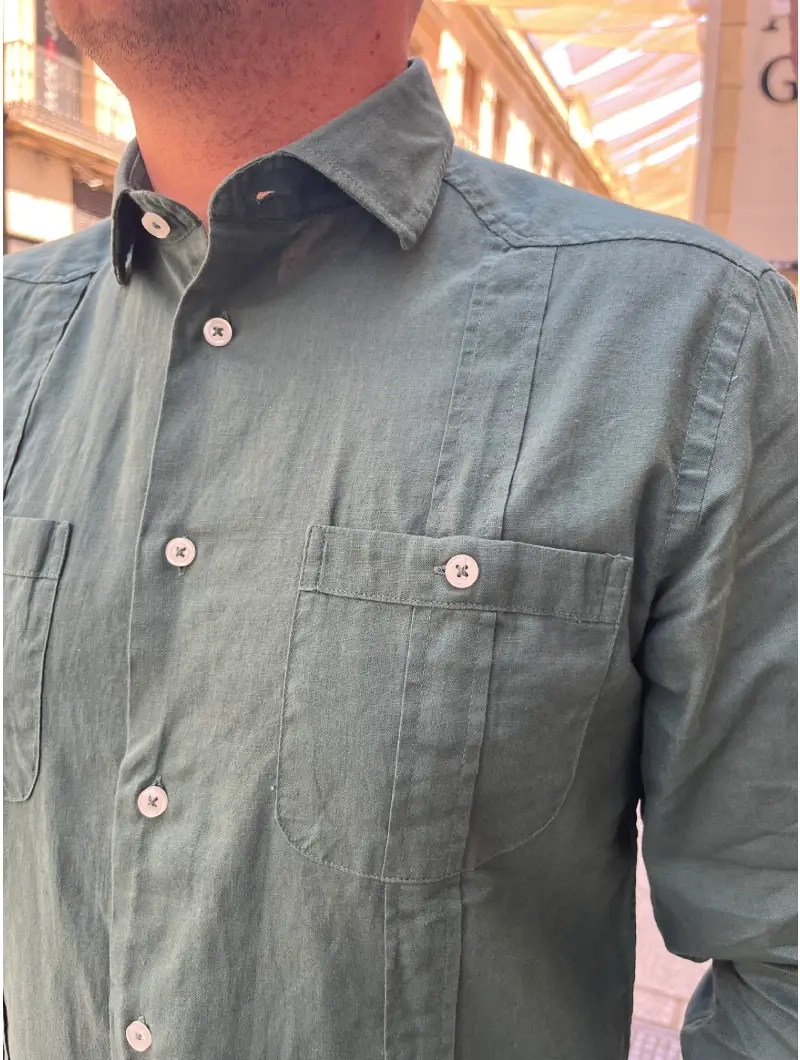 Camisa Guayabera Verde Oscuro