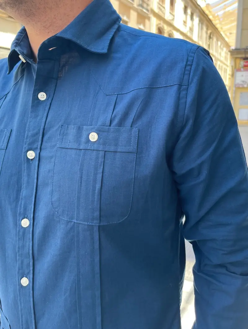 Camisa Guayabera Azul Marino