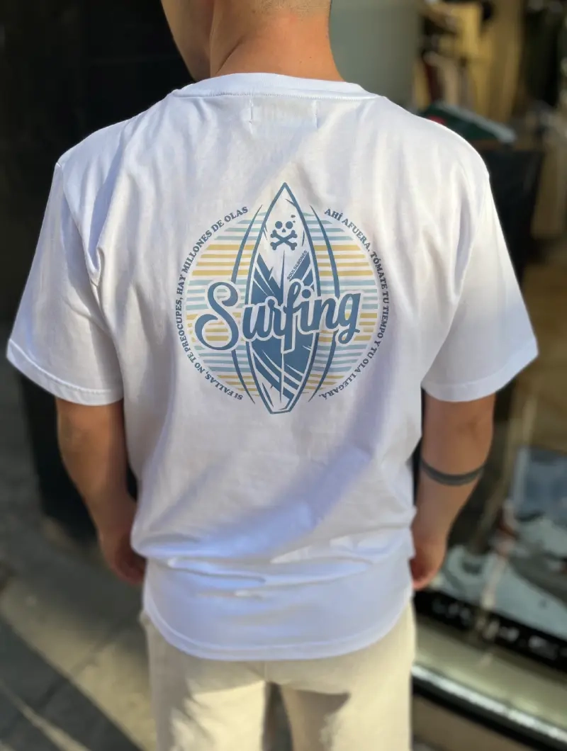 CAMISETA SOULS & BONES BLANCA SURFING